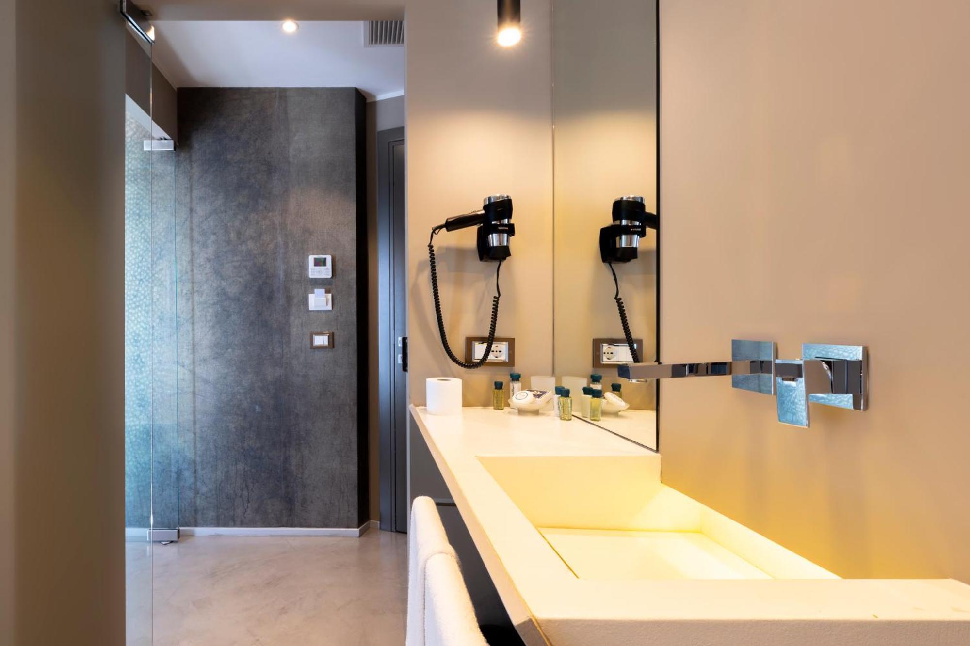 Milestone (Adults Only) Bed & Breakfast Quartu Sant'Elena Ngoại thất bức ảnh