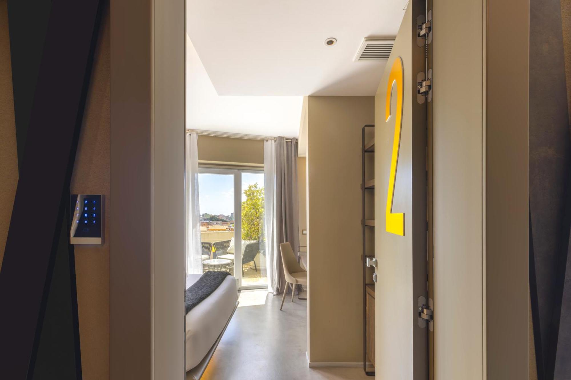 Milestone (Adults Only) Bed & Breakfast Quartu Sant'Elena Ngoại thất bức ảnh